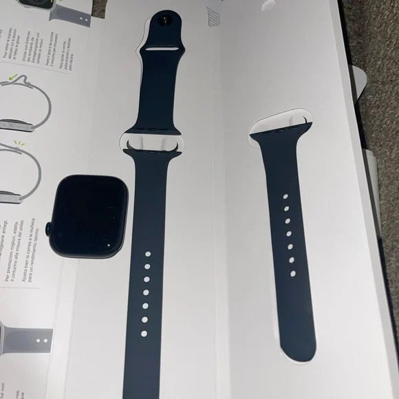 Two Apple Watch series 7 45mm with gps/cellular